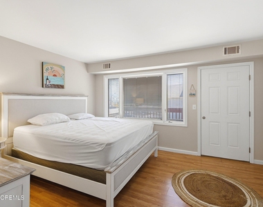 26 Philadelphia Avenue - Photo Thumbnail 15