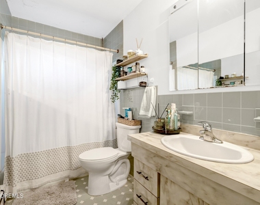 1121 Darlene Avenue - Photo Thumbnail 10