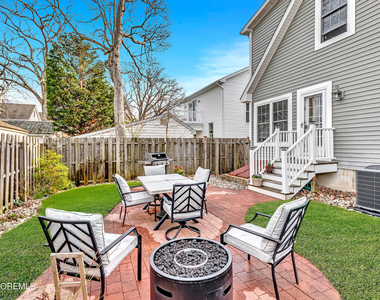 1814 Briarwood Terrace - Photo Thumbnail 24