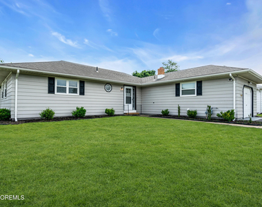 510 Jamaica Boulevard - Photo Thumbnail 3