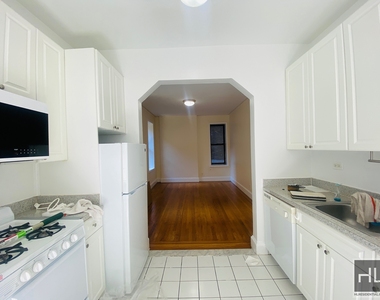 East 38th Street - Photo Thumbnail 1
