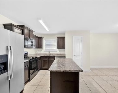 3115 Elam Drive - Photo Thumbnail 24