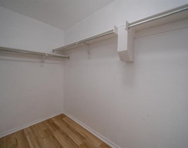 2037 Cedar Trail - Photo Thumbnail 30