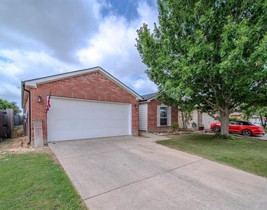 2037 Cedar Trail - Photo Thumbnail 1