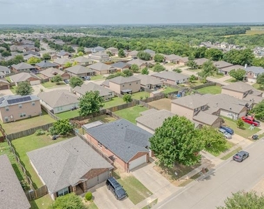 2037 Cedar Trail - Photo Thumbnail 34