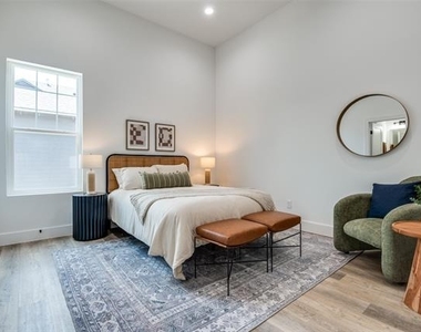 631 N Tyler Street - Photo Thumbnail 16