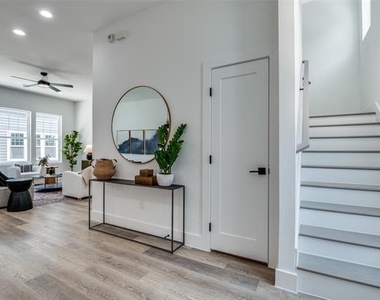 631 N Tyler Street - Photo Thumbnail 8