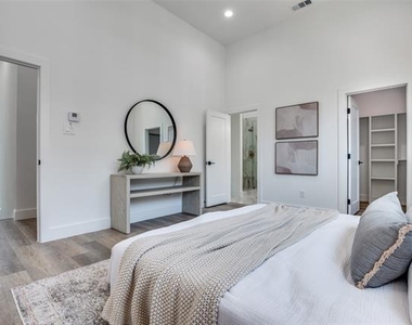 631 N Tyler Street - Photo Thumbnail 13