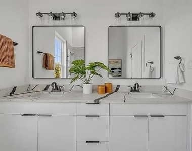 631 N Tyler Street - Photo Thumbnail 14