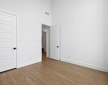 3769 Vase Vine Place - Photo Thumbnail 3