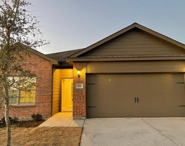 408 Zimmet Drive - Photo Thumbnail 2