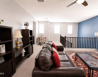 9659 W Cashman Drive - Photo Thumbnail 17