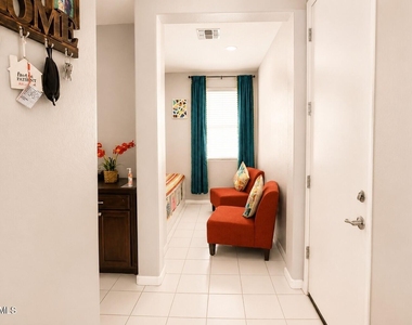 9659 W Cashman Drive - Photo Thumbnail 13