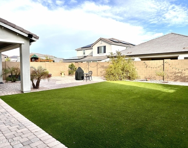 9659 W Cashman Drive - Photo Thumbnail 32
