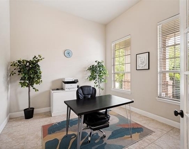 1210 Skyflower Lane - Photo Thumbnail 8