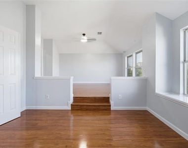 2114 Rustic Ridge Drive - Photo Thumbnail 31