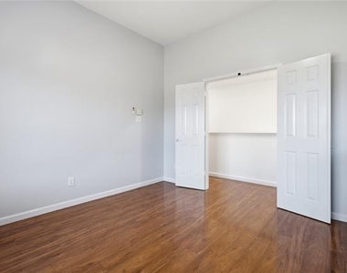 2114 Rustic Ridge Drive - Photo Thumbnail 32