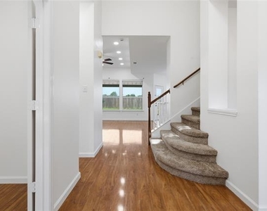 2114 Rustic Ridge Drive - Photo Thumbnail 3