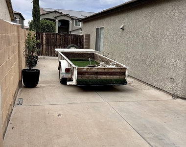 7709 W Wood Lane - Photo Thumbnail 2