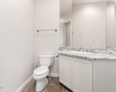 8317 E Feathersong Lane - Photo Thumbnail 14