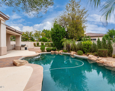 8317 E Feathersong Lane - Photo Thumbnail 19