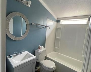 433 Capricorn Drive - Photo Thumbnail 25