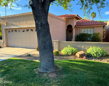 7884 E Horseshoe Lane - Photo Thumbnail 1