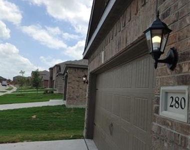 280 Moonstone Way - Photo Thumbnail 16