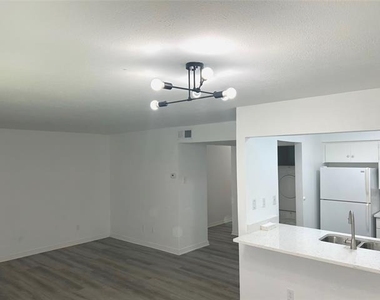 5881 Preston View Boulevard - Photo Thumbnail 1
