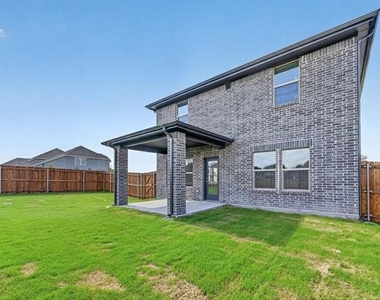 1402 Bridgestone Drive - Photo Thumbnail 25