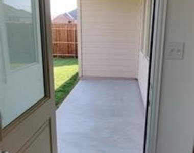 4812 Sagerun Drive - Photo Thumbnail 16