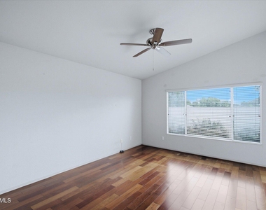 15251 W Verde Lane - Photo Thumbnail 17