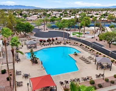 15251 W Verde Lane - Photo Thumbnail 26