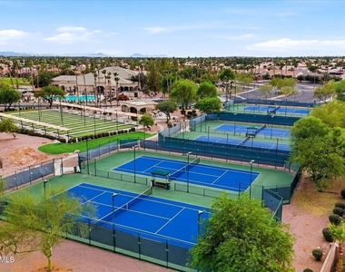 15251 W Verde Lane - Photo Thumbnail 28