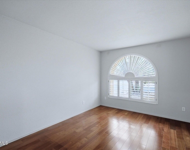 15251 W Verde Lane - Photo Thumbnail 19