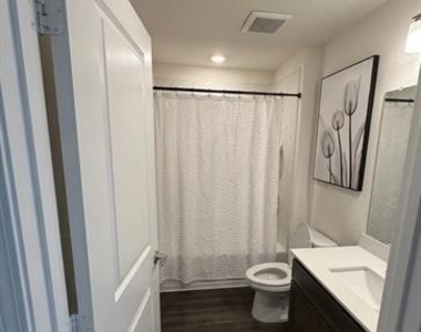 3909 Kipling Drive - Photo Thumbnail 9