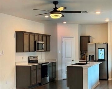 3909 Kipling Drive - Photo Thumbnail 3