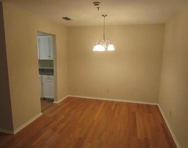 5212 Cordova Avenue - Photo Thumbnail 5