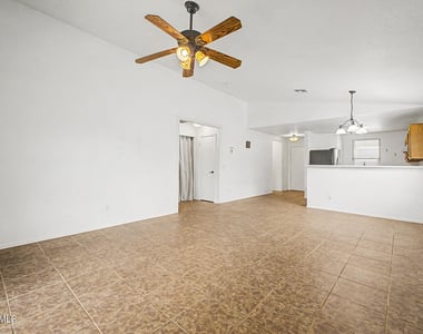 11417 W Amber Trail - Photo Thumbnail 5