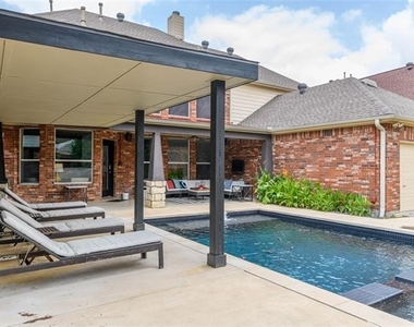 15171 Alstone Drive - Photo Thumbnail 3