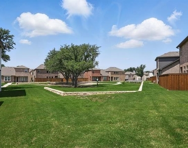 211 Harper Street - Photo Thumbnail 15