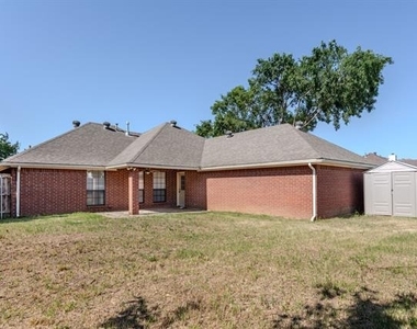 5301 Tartan Circle - Photo Thumbnail 24