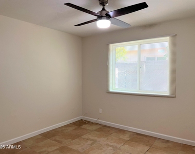 4423 N 13th Place - Photo Thumbnail 7