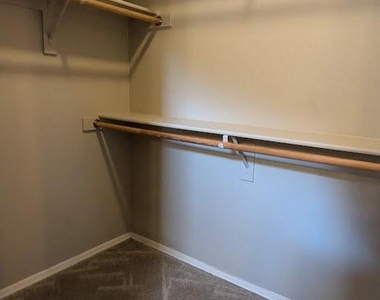 9857 E Empress Avenue - Photo Thumbnail 8