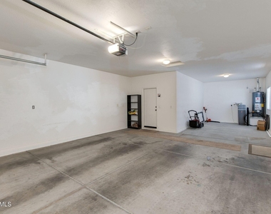 613 W Stanley Avenue - Photo Thumbnail 33