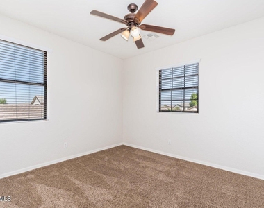 1405 W Pelican Court - Photo Thumbnail 21