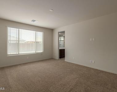 25417 S 229th Place - Photo Thumbnail 10