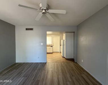 11216 W Nevada Avenue - Photo Thumbnail 2