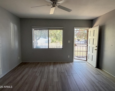 11216 W Nevada Avenue - Photo Thumbnail 1