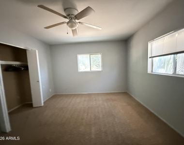 11216 W Nevada Avenue - Photo Thumbnail 9